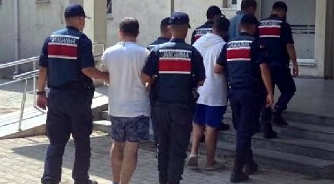 Midilli'ye kaçma hazırlığındaki 2 FETÖ şüphelisi ile 1 organizatör tutuklandı