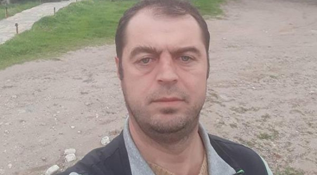 Minibüs traktöre çarptı: 1 ölü, 2 yaralı