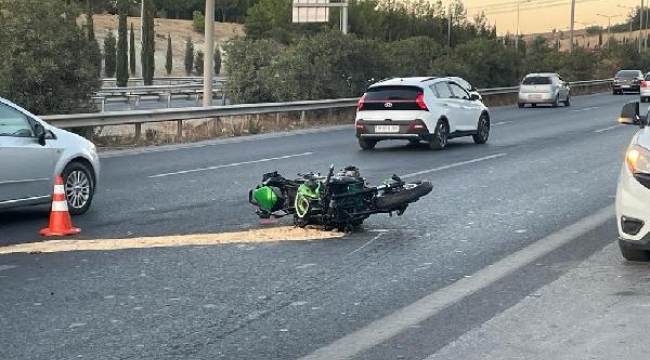 Otomobile arkadan çarpan motosiklet sürücüsü hayatını kaybetti 