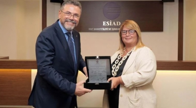 Sibel Zorlu, ESİAD'ın ilk kadın başkanı oldu