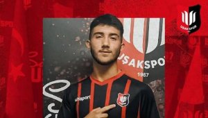 Uşakspor'da imzalar sürüyor