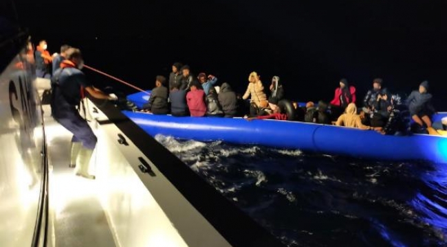 Yunan'ın ölüme ittiği 259 mülteci kurtarıldı