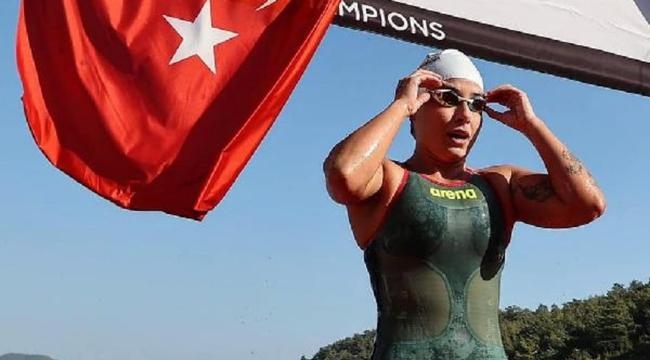 Yüzücü Bengisu Avcı yine tarih yazdı