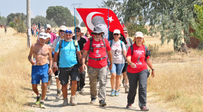  Zafer Yolu kafilesi Uşak'ta