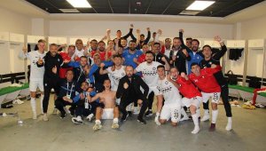 Altay kurtuluş ateşini yaktı