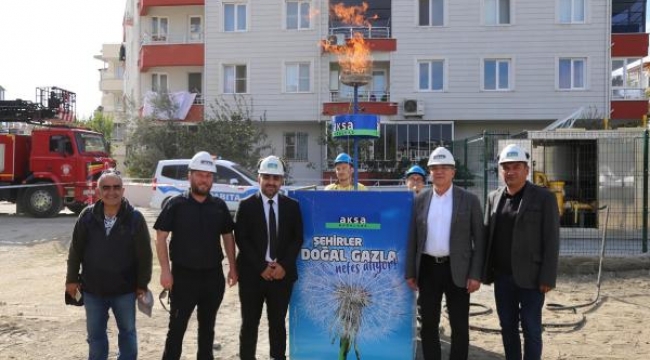 Altınkum ve İkizçay'a ilk doğal gaz verildi! Kazılan sokaklar tamir edilecek
