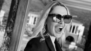 Ayrılık sonrası dekolteli pozlar