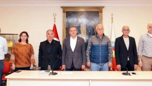 Ayvalık 7'nci Uluslararası Zeytin Hasat Festivali için gün sayıyor