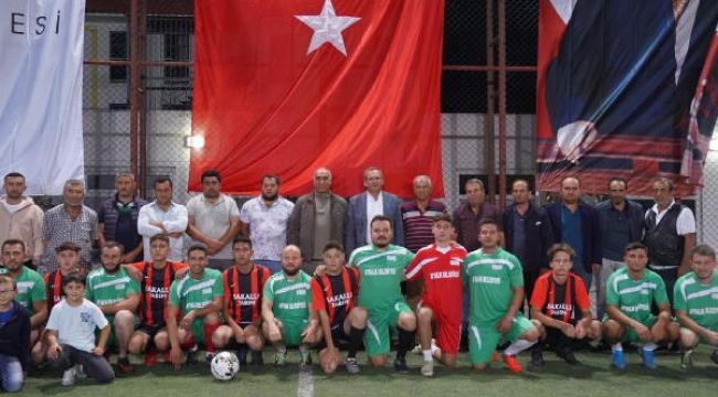 Ayvalık'ta Cumhuriyet Kupası başladı