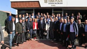 Balıkesir Büyükşehir Belediye Başkanı Yılmaz, 1133 muhtarla bir araya geldi