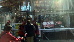 Balıkesir'de apartman inşaatında çökme: 5 işçi yaralı