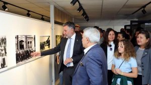 Bayraklı'da Cumhuriyet Sergisi