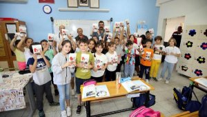 Bayraklı'da öğrencilere hayvan sevgisi aşılanması için seminer