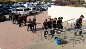 Bodrum'da elmas satıcısını gasbeden 2 şüpheli tutuklandı