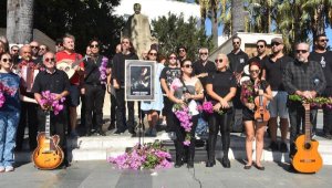 Bodrumlu müzisyenler Onur Şener'i andı