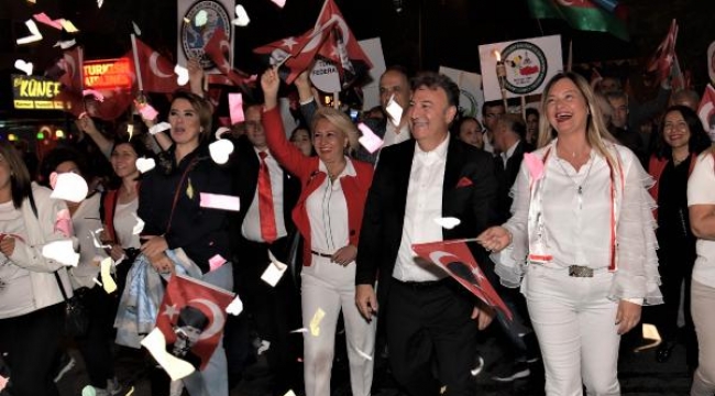 Bornova'da 99. Yıl Coşkusu