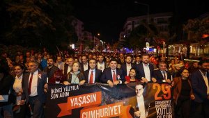 Buca'da 29 Ekim coşkusu