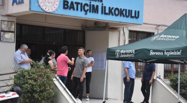 Bulgaristan seçimleri için İzmir'de sandık başına gittiler