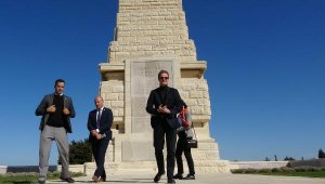 Büyükelçi Meyer-Landrut, Çanakkale'de şehitlikleri ve anıtları ziyaret etti