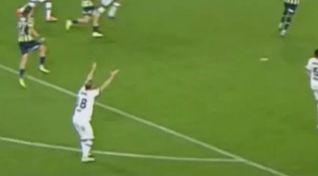 Caner Erkin, "Fener'in golüne sevindi" iddialarını yanıtladı