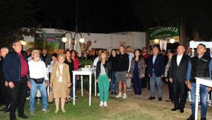 Cumhuriyet'in Çocukları Turnuvası! Raketler kız çocuklarına burs oldu