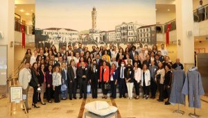 DEÜ mezunları bir araya getirdi