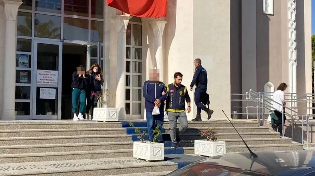 Fuhuş çetesine operasyon! Üniversiteli kızları ağlarına düşürmüşler