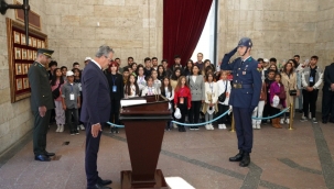 Gaziemirli çocuklar ve gençler Ata'sına söz verdi
