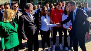 Gençlik Spor Bakanı Kasapoğlu: Yurtları istismar etmek istiyorlar