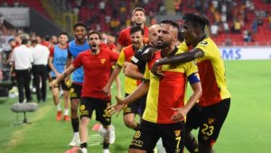 Göztepe ilki yaşamak istiyor