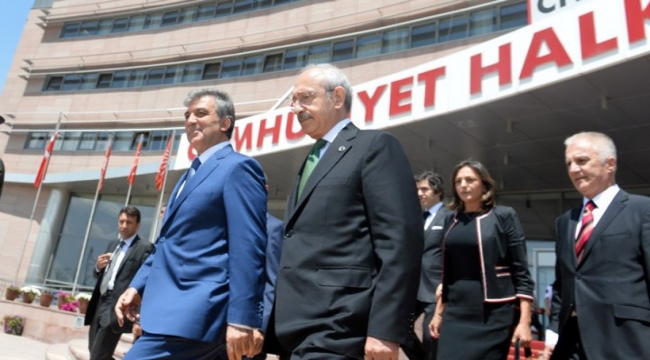 Gül, Kılıçdaroğlu'nu adaylıktan vazgeçirmek istiyor