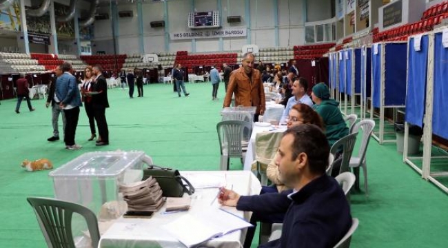 İzmir Barosu'nda seçim heyecanı