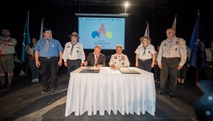 İzmir dünya izci başkenti oldu! Berat ve onur madalyası verildi