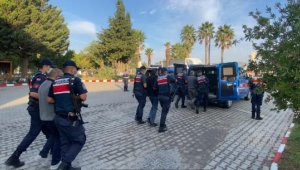 Seferihisar'da göçmen kaçakçılığına 5 tutuklama