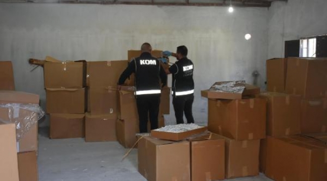 İzmir'deki kaçak sigara operasyonunda 4 tutuklama