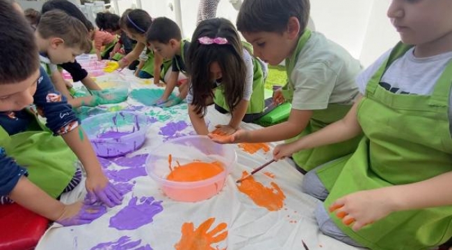 İzmir'in ilk 'akademik' anaokulu açıldı