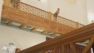 Kandil Gecesi camiye girip hakaretler yağdırdı