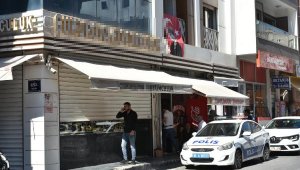 Kuyumcu dükkanında kavga; 1 yaralı