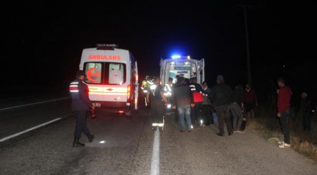 Manisa'da araç devrildi: 4'ü çocuk 7 kişi yaralandı