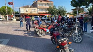 Manisa'da jandarmadan motosiklet denetimi