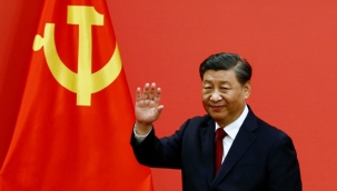 Mao gibi! Cinping, Çin Komünist Partisi Genel Sekreterliği'ne yeniden seçildi