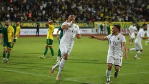 Menemen FK, deplasmanda lideri devirdi