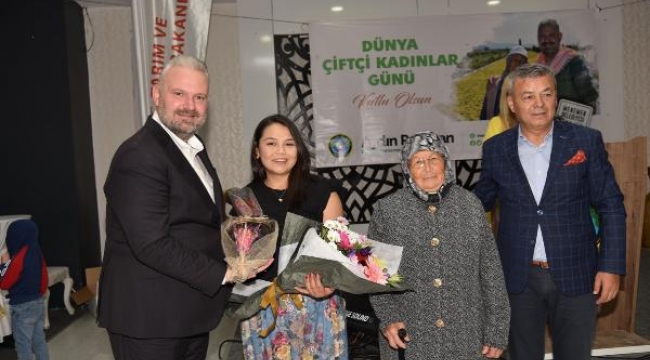 Menemen'de 'çiçek gibi' Dünya Çiftçi Kadınlar Günü etkinliği 