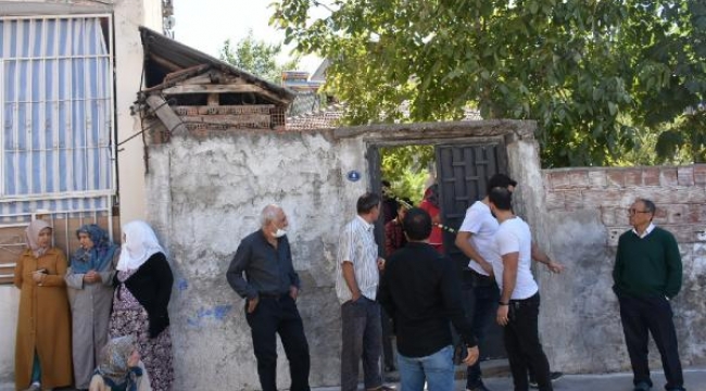 Oğlunu sofrada göğsünden vurup öldürdü 