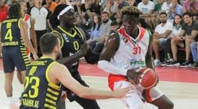 Pınar Karşıyaka, Avrupa'da seyircisiz