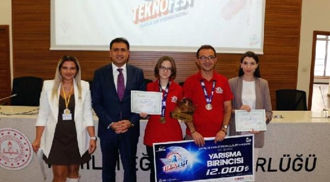 TEKNOFEST ve TÜBİTAK proje yarışmasında dereceye girenler ödüllerine kavuştu