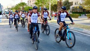 UNESCO Dünya Mirası Yolunda Bisiklet Turu Bergama'dan start aldı