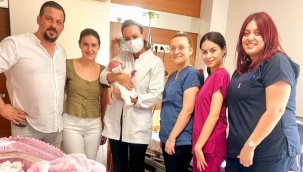 Yıldırım çiftinin bebek sevinci