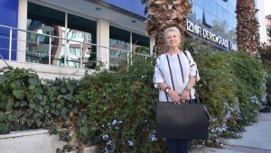 72 yaşında üniversiteli oldu