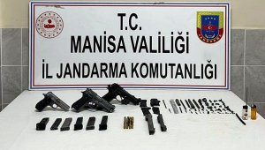 Ahmetli'deki ev tabanca yapım atölyesi gibi